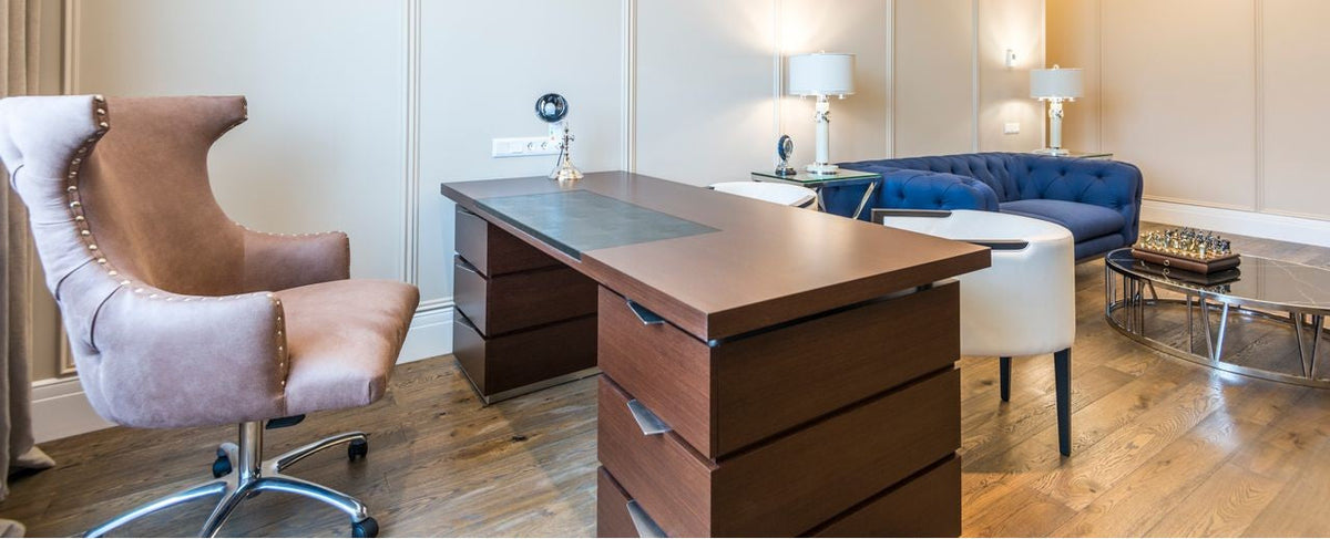 How to Choose the Right Office Desk